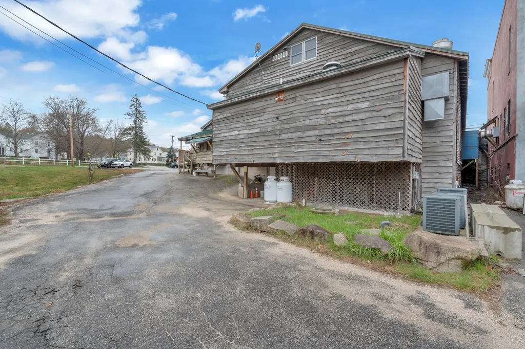 56 Main Street Harrison ME 04040