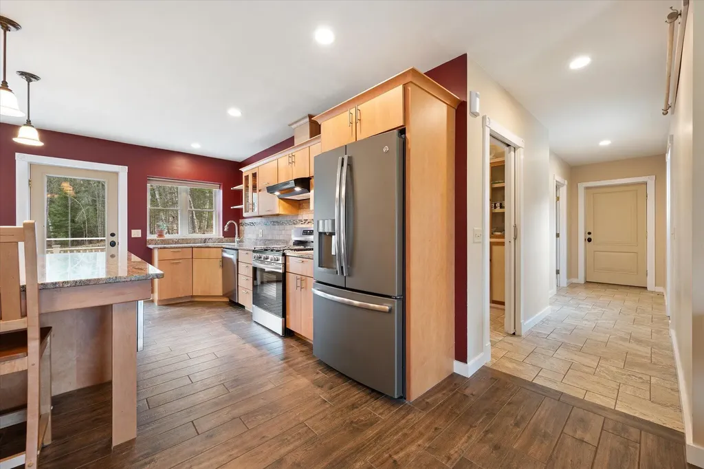 30 Balsam Drive Holden ME 04429