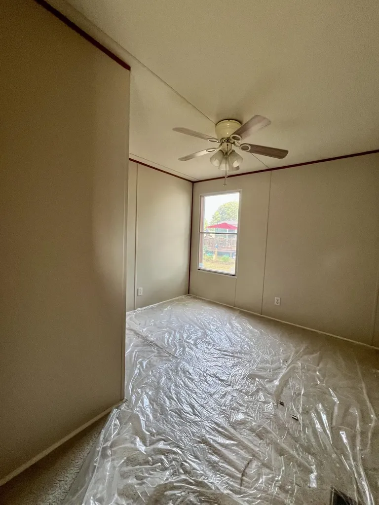 21 Holiday Lane Standish ME 04084