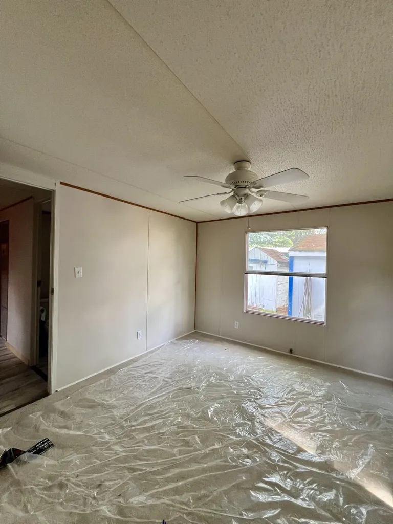 21 Holiday Lane Standish ME 04084