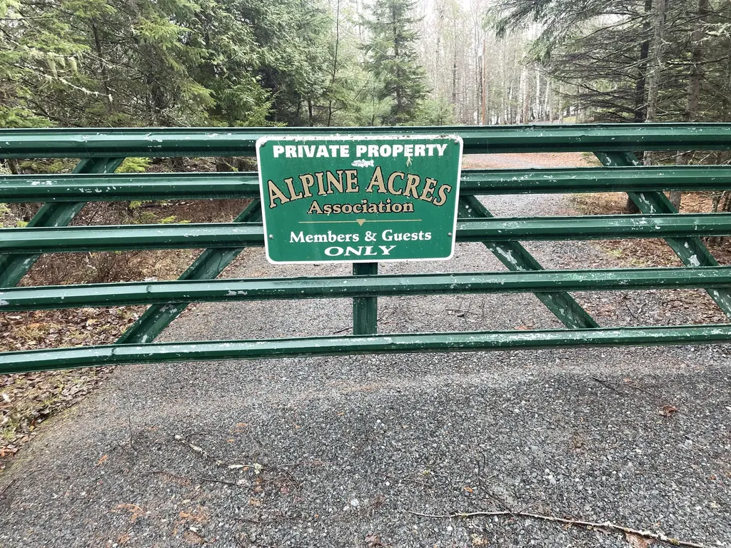 M7L67-11 Amber Road Rangeley ME 04970