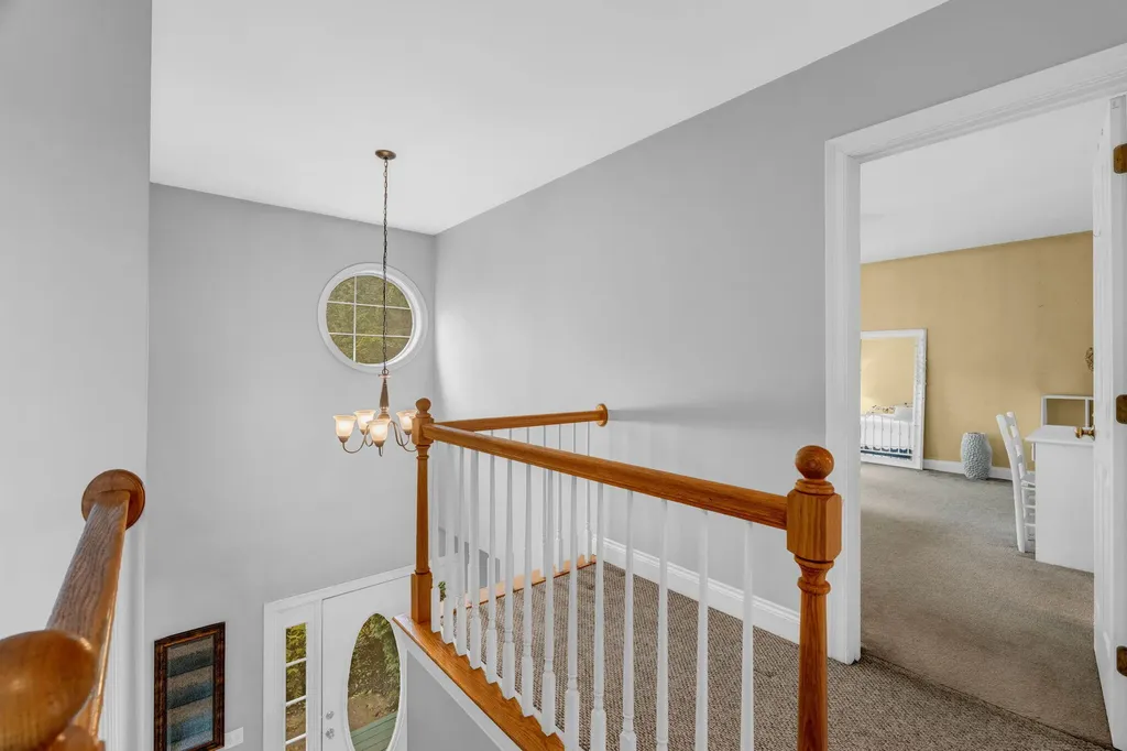 68 Adams Way Freeport ME 04032