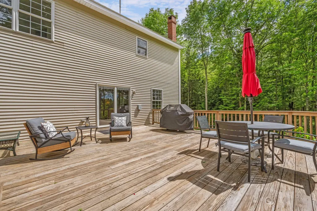 68 Adams Way Freeport ME 04032