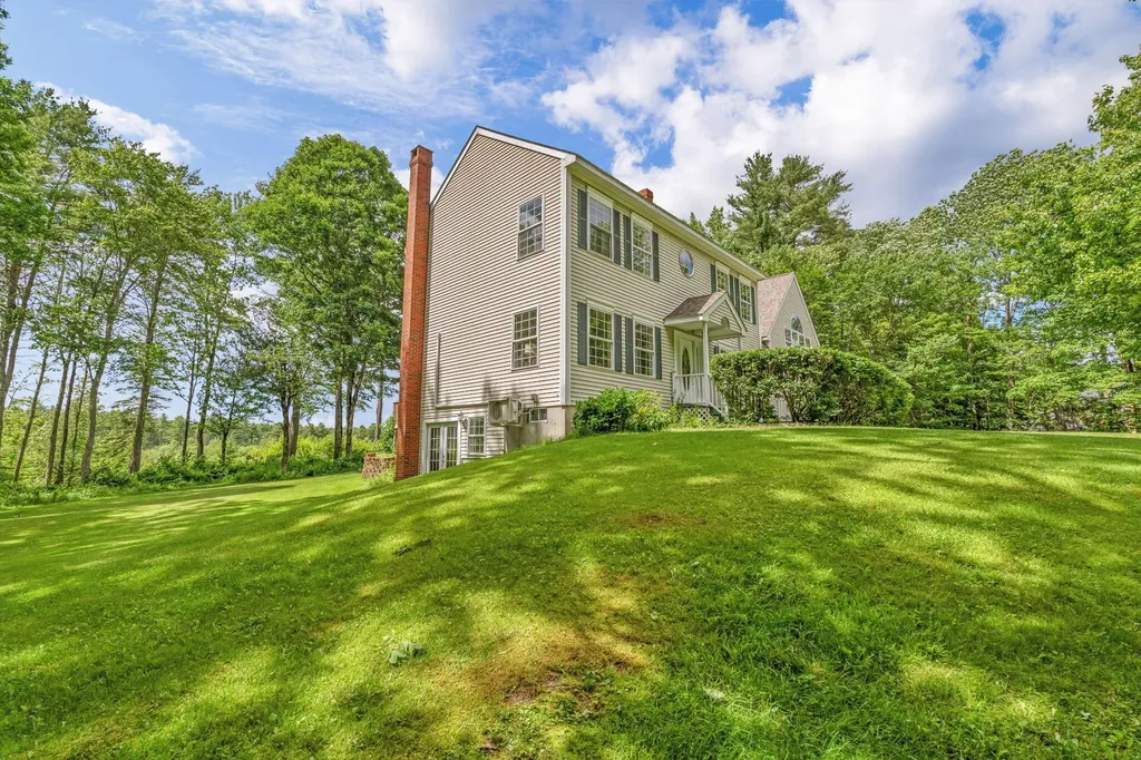 68 Adams Way Freeport ME 04032