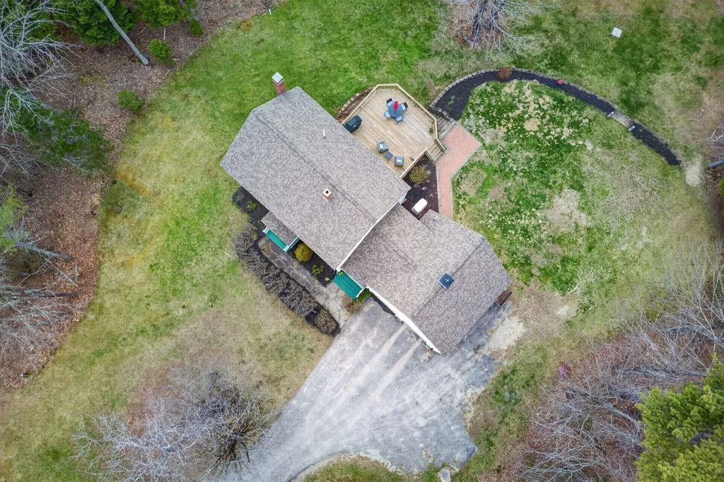 68 Adams Way Freeport ME 04032