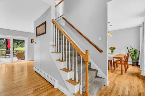 68 Adams Way Freeport ME 04032
