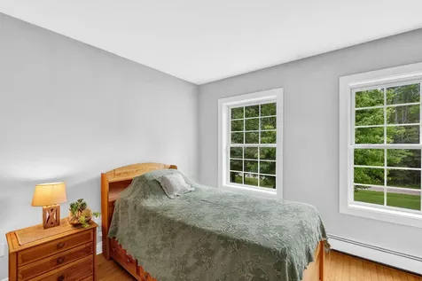 68 Adams Way Freeport ME 04032