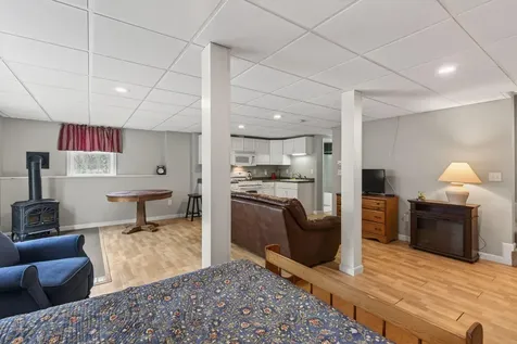 68 Adams Way Freeport ME 04032