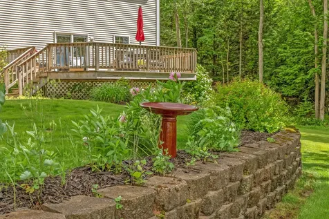 68 Adams Way Freeport ME 04032