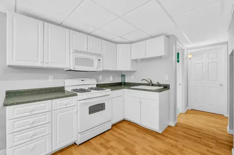 68 Adams Way Freeport ME 04032