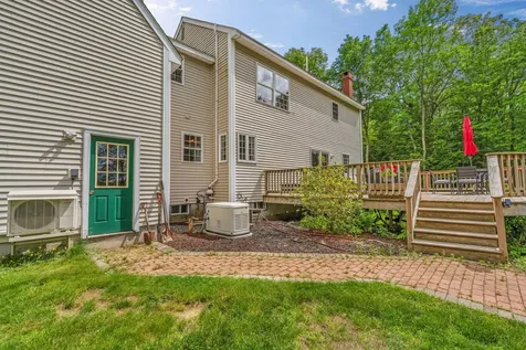 68 Adams Way Freeport ME 04032