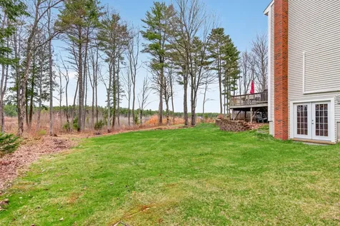 68 Adams Way Freeport ME 04032