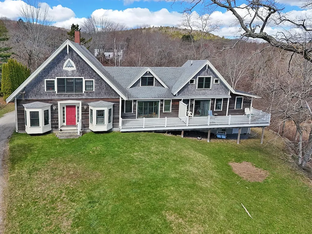 11 Overlook Road Lincolnville ME 04849