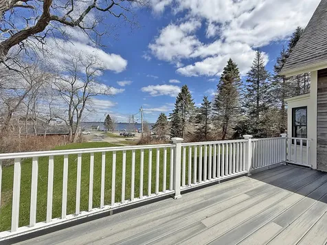 11 Overlook Road Lincolnville ME 04849