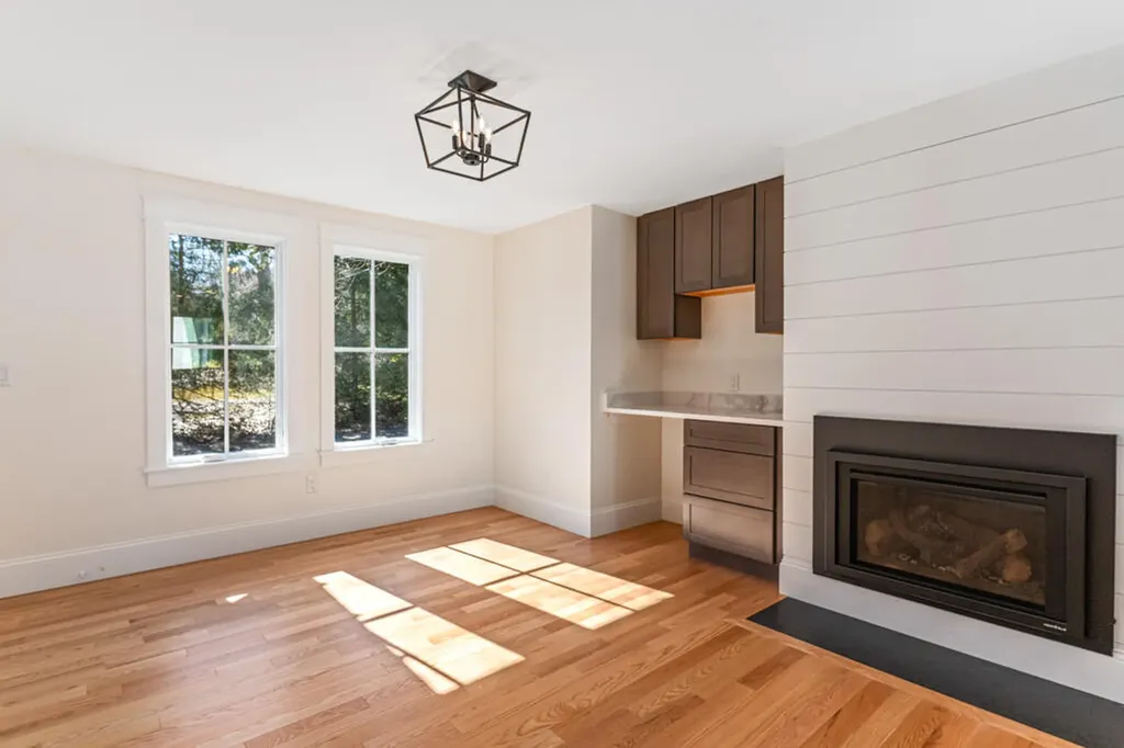 505 Mitchell Road Cape Elizabeth ME 04107