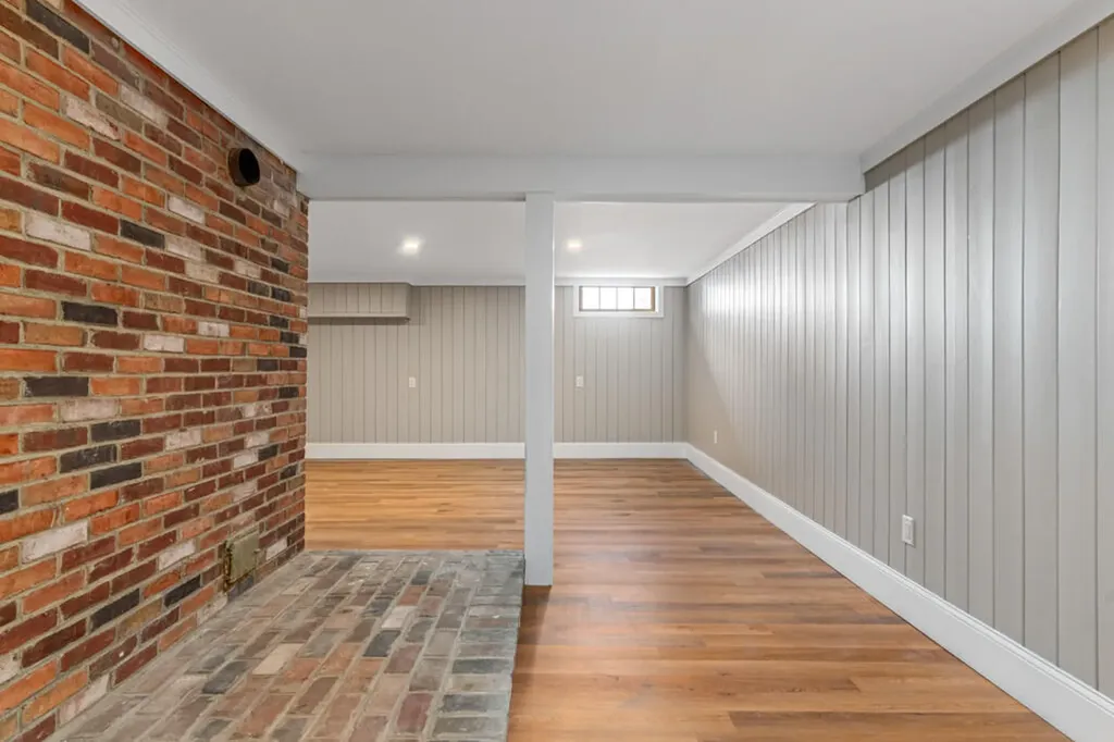 505 Mitchell Road Cape Elizabeth ME 04107