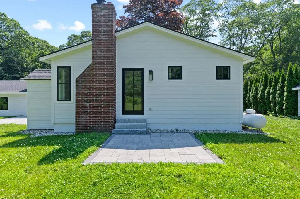 505 Mitchell Road Cape Elizabeth ME 04107