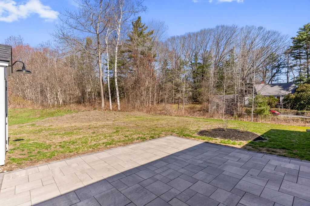 505 Mitchell Road Cape Elizabeth ME 04107