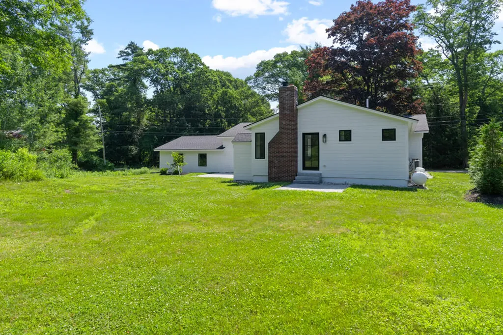 505 Mitchell Road Cape Elizabeth ME 04107