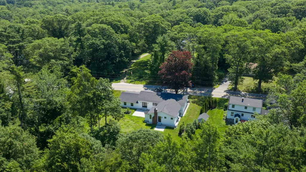 505 Mitchell Road Cape Elizabeth ME 04107