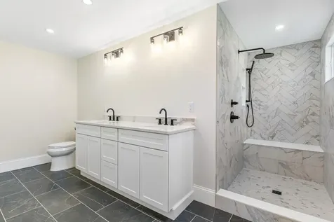 505 Mitchell Road Cape Elizabeth ME 04107