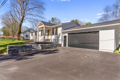 505 Mitchell Road Cape Elizabeth ME 04107