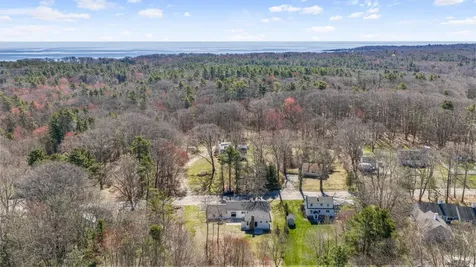 505 Mitchell Road Cape Elizabeth ME 04107