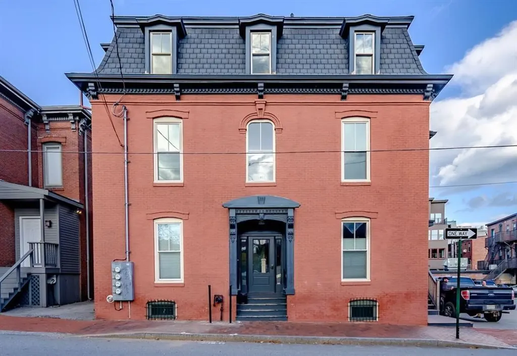 23 Hampshire Street Portland ME 04101