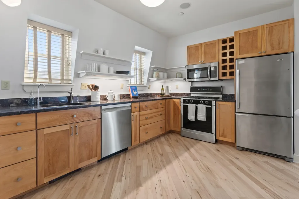 23 Hampshire Street Portland ME 04101