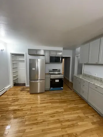 184 Bartlett Street Lewiston ME 04240