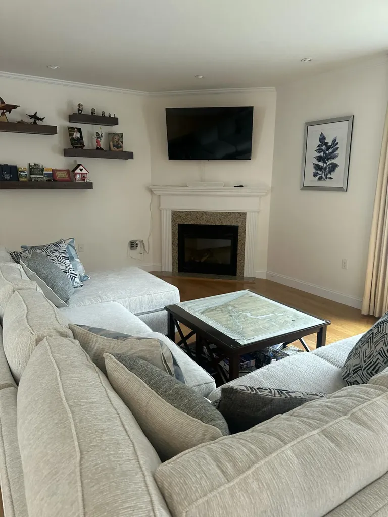 21 Primrose Place Bangor ME 04401