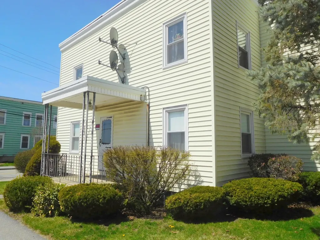 72 Jefferson Street Lewiston ME 04240