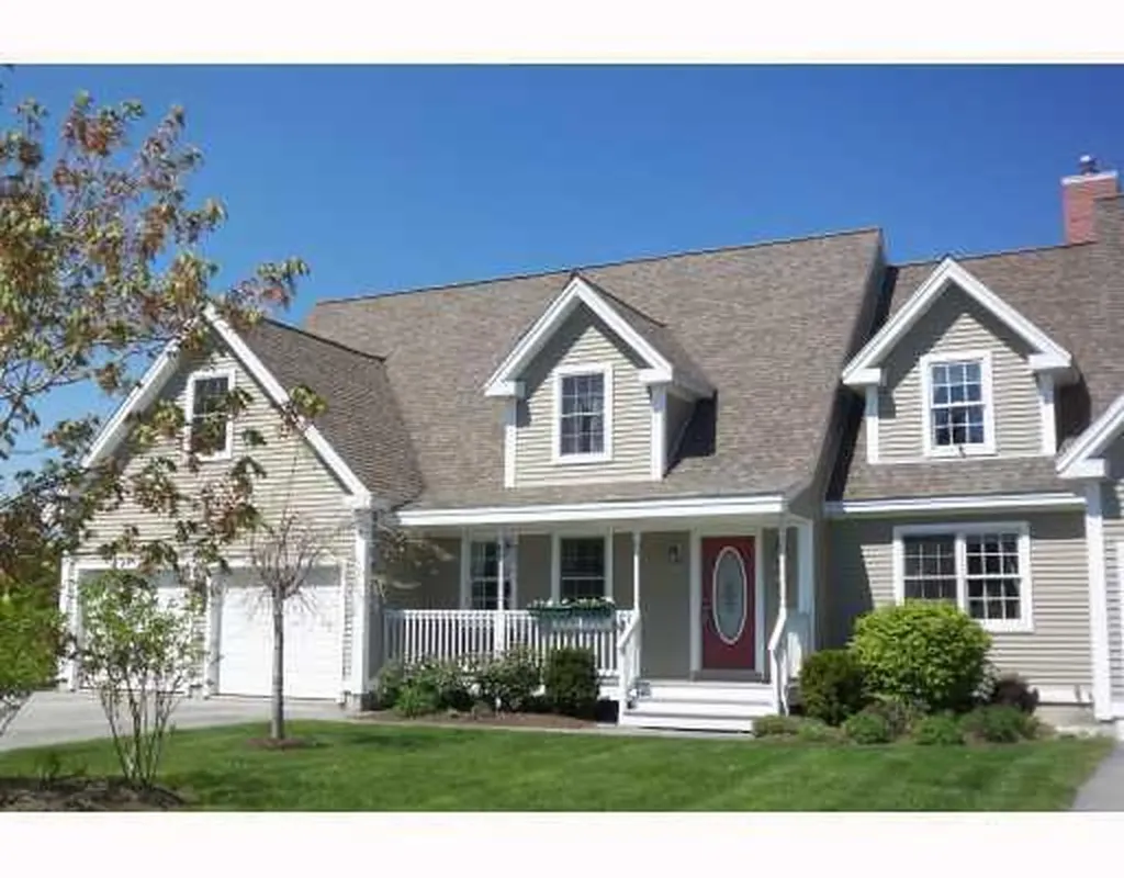 28 Lone Pine Lane Yarmouth ME 04096