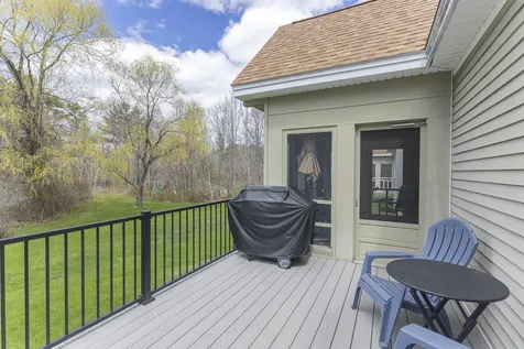28 Lone Pine Lane Yarmouth ME 04096