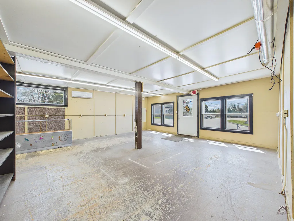 46 Bridge Street Benton ME 04901