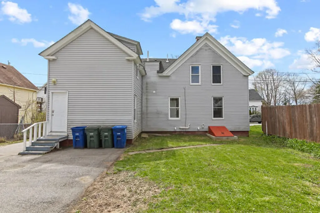 106 Haskell Street Westbrook ME 04092