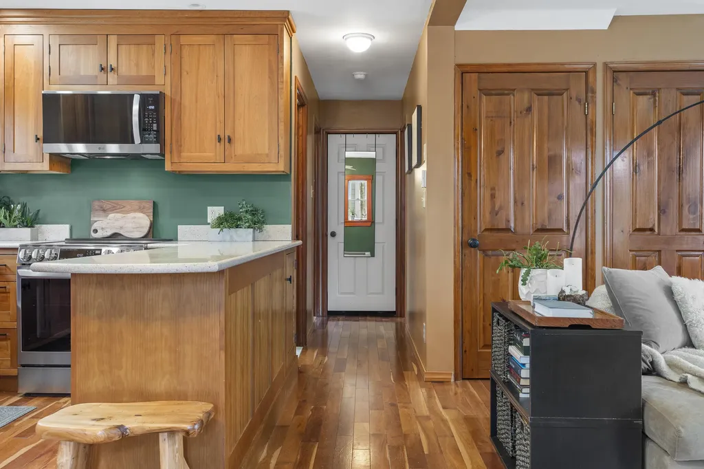 31 Partridge Lane Nobleboro ME 04555