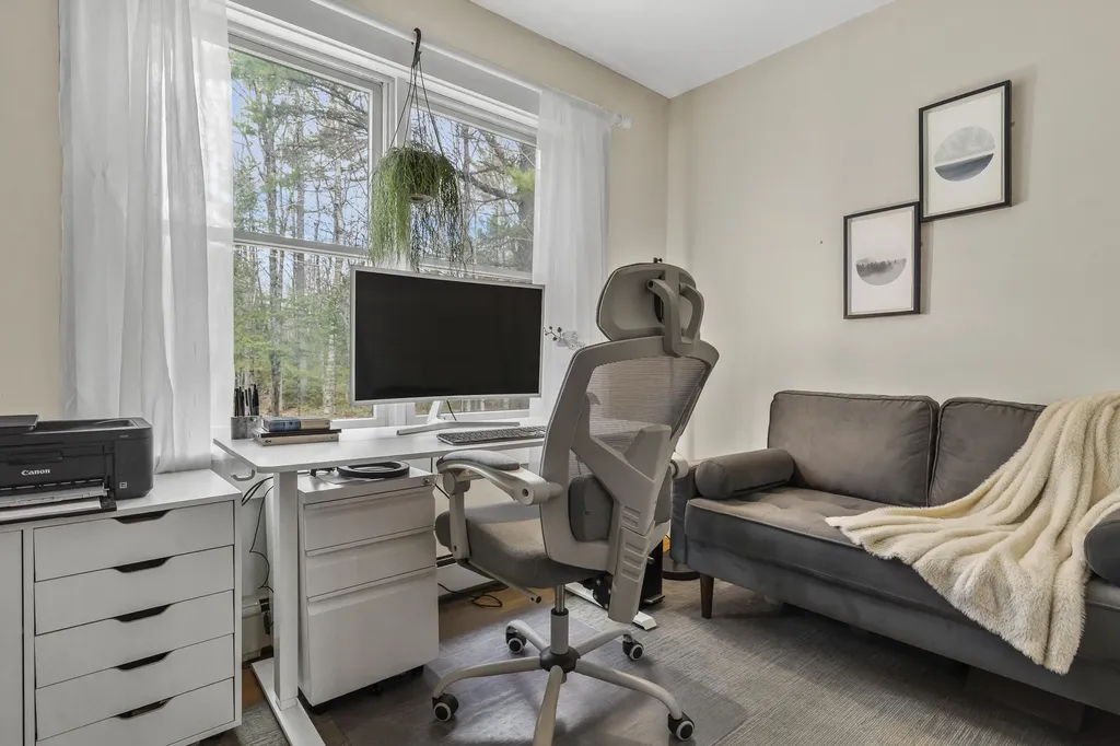 31 Partridge Lane Nobleboro ME 04555