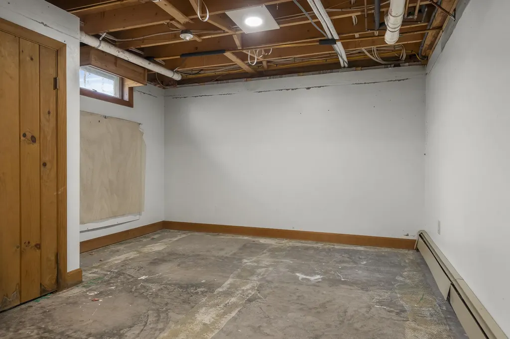 31 Partridge Lane Nobleboro ME 04555