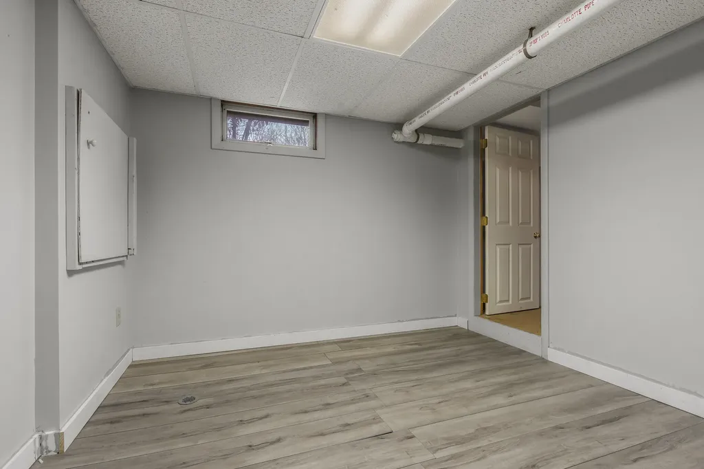 31 Partridge Lane Nobleboro ME 04555