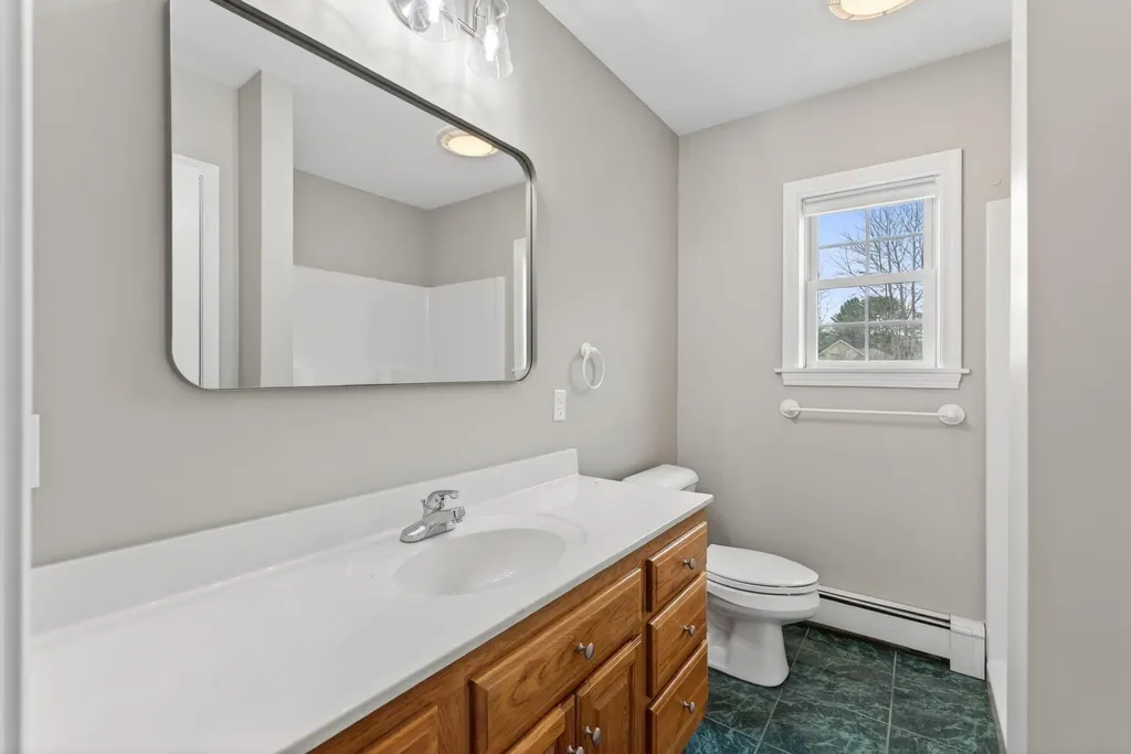 34 Maurice Way Cumberland ME 04021