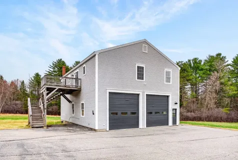 34 Maurice Way Cumberland ME 04021