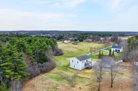 34 Maurice Way Cumberland ME 04021