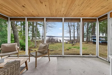 71-72 Quarry Cove Road Raymond ME 04071