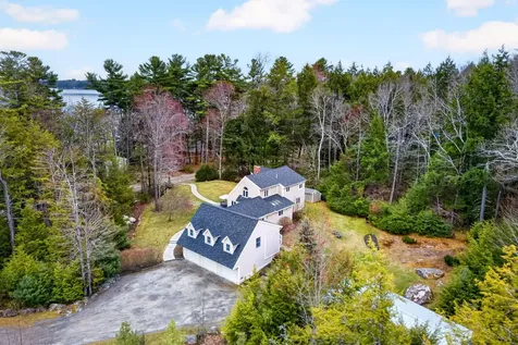 71-72 Quarry Cove Road Raymond ME 04071