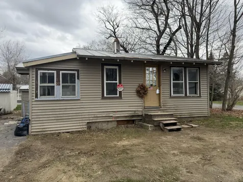 27 Saint John Street Skowhegan ME 04976