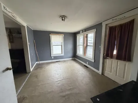 27 Saint John Street Skowhegan ME 04976