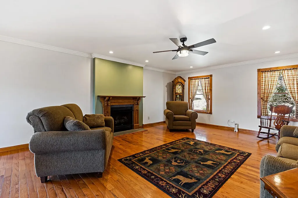 559 Sandy River Road Fayette ME 04349