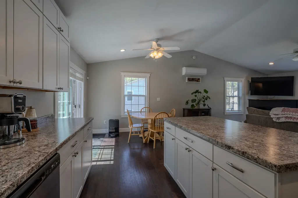 13 Benjamins Way Bangor ME 04401