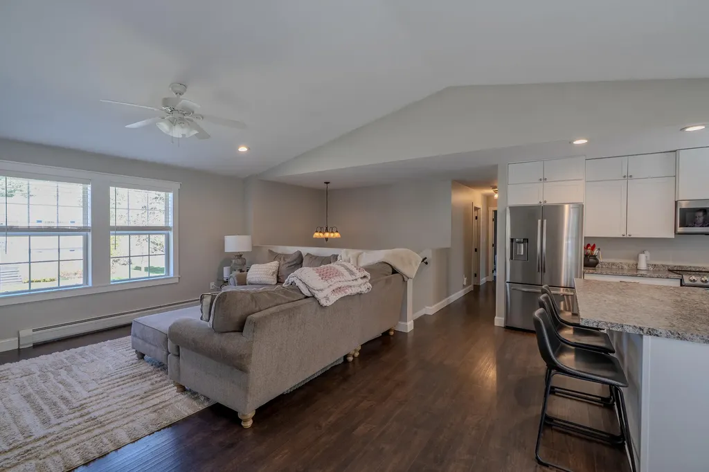 13 Benjamins Way Bangor ME 04401